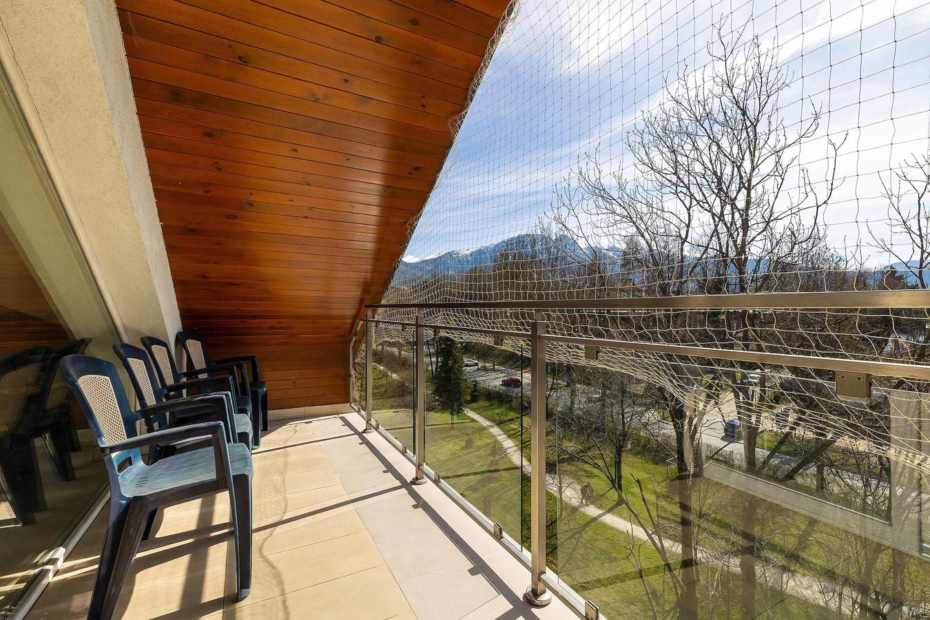 Entire apartment, Elegant Apartment | 3 Bedrooms, Pool and Sauna in Zakopane, Carpathians (Poland)