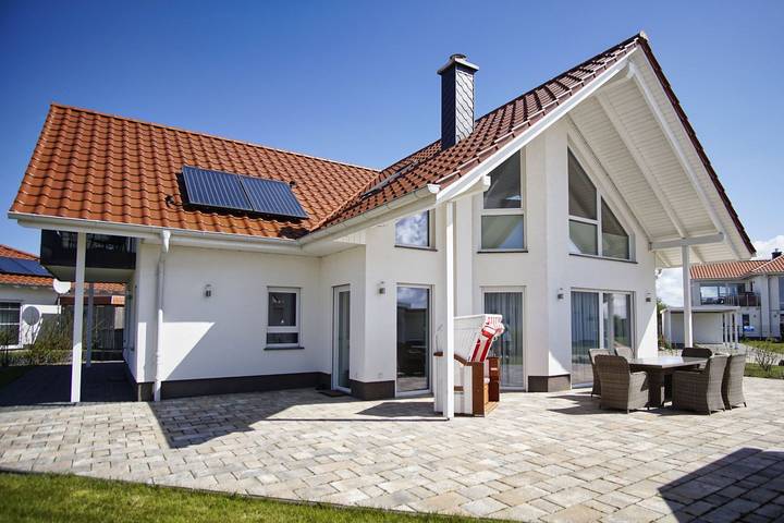 Ferienhaus für 6 Personen, mit Balkon und Terrasse sowie Garten und Ausblick in Vaschvitz