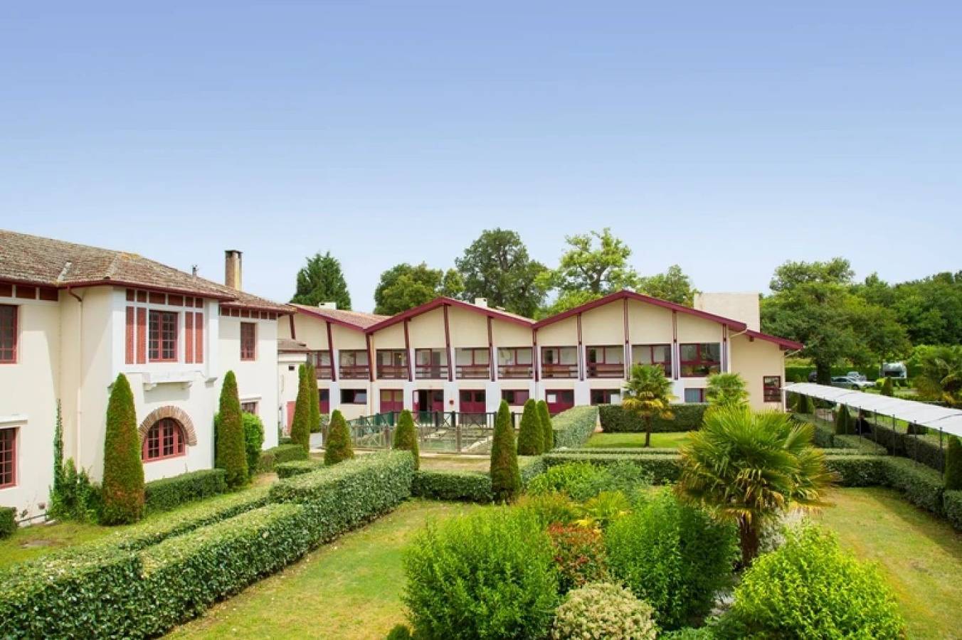 Appartement entier, Zecamping 3* piscine couverte piscine chauffée appart Tv Lv clim 35m2 in Cassen, Région de Dax