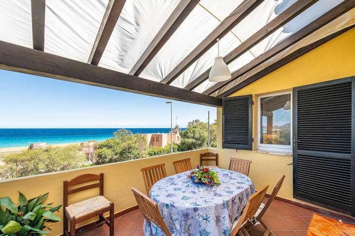 Location de vacances pour 6 personnes, avec jardin, adapté aux familles à Muravera