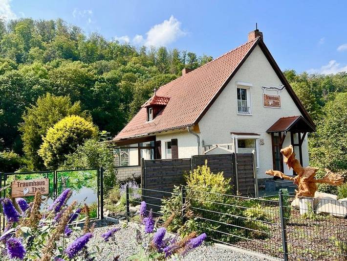 Ferienhaus für 6 Personen, mit Garten und Sauna, kinderfreundlich in Thale