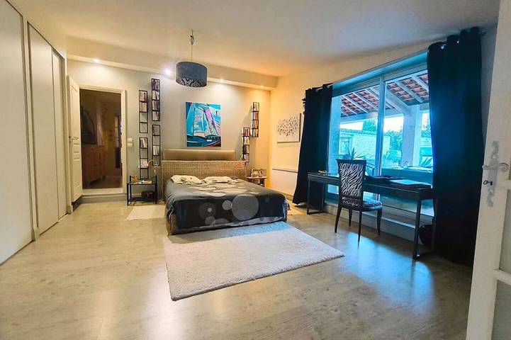 Gîte pour 12 personnes, avec jacuzzi à Champniers - 2