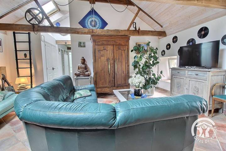 Gîte pour 4 personnes, avec jardin à Ploemel - 3