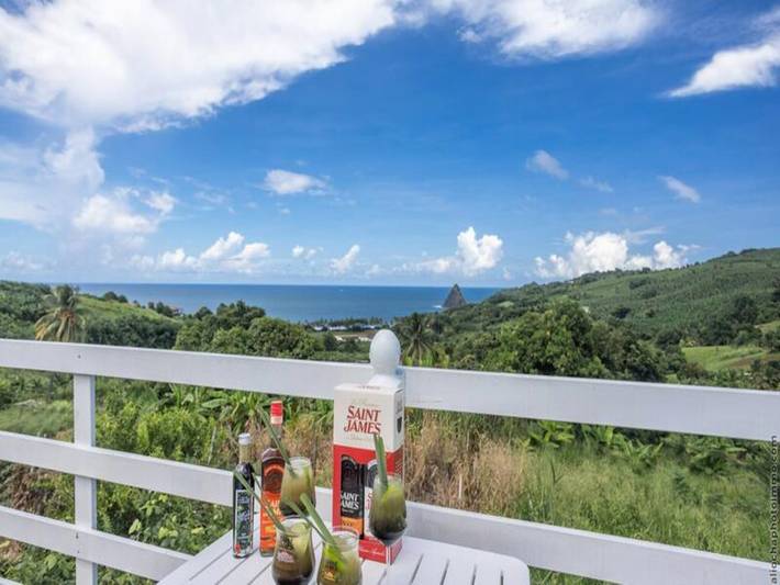 Gîte pour 4 personnes, avec jardin à Sainte-Marie - 2