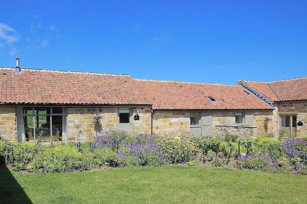 Mulgrave Cottage-Ixc in Scarborough, North York Moors National Park