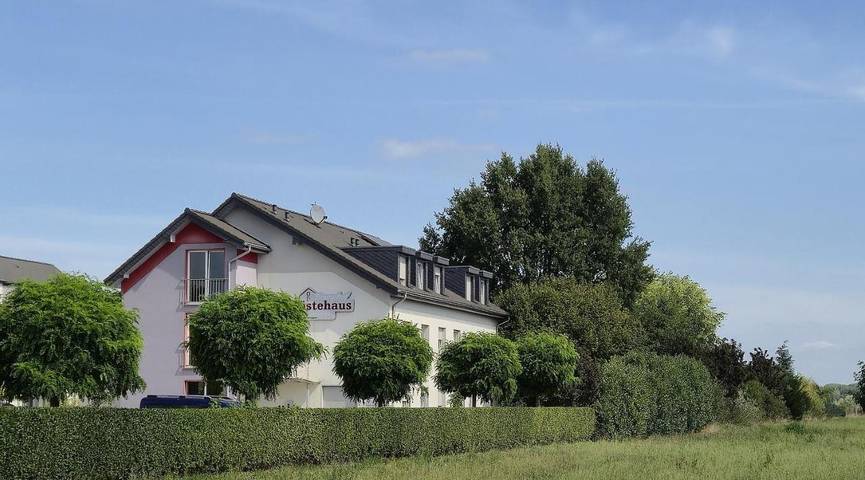 Chambre d’hôte, avec Balcon et Terrasse ainsi que Jardin et Vue dans Bas-Rhin - 4
