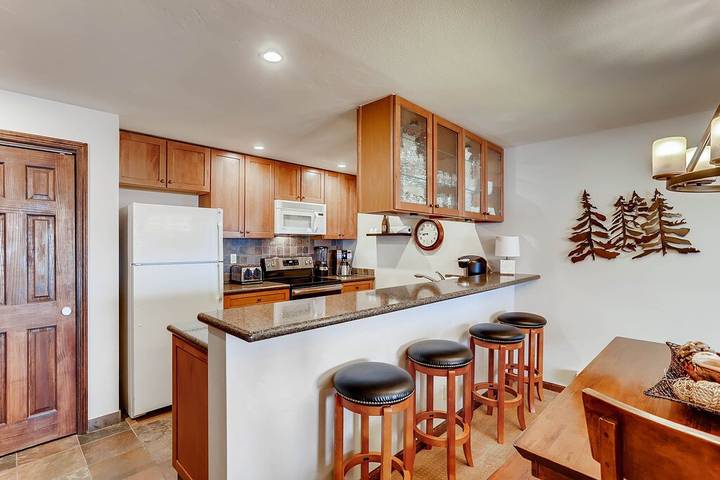 Gîte pour 12 personnes, avec balcon à Avon - 3