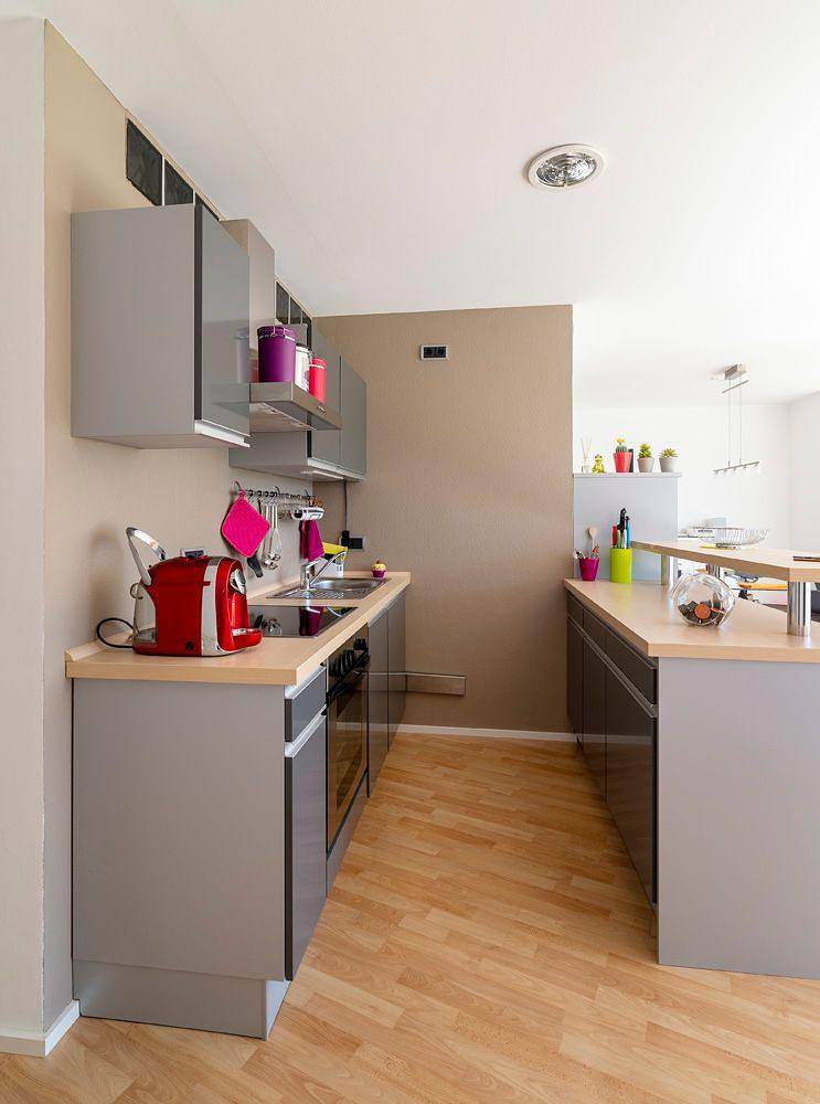 Ganze Ferienwohnung, Terrassen-Apartment: Parkplatz, WiFi & AC - Nähe Aichbühl in Bad Schussenried, Oberschwaben