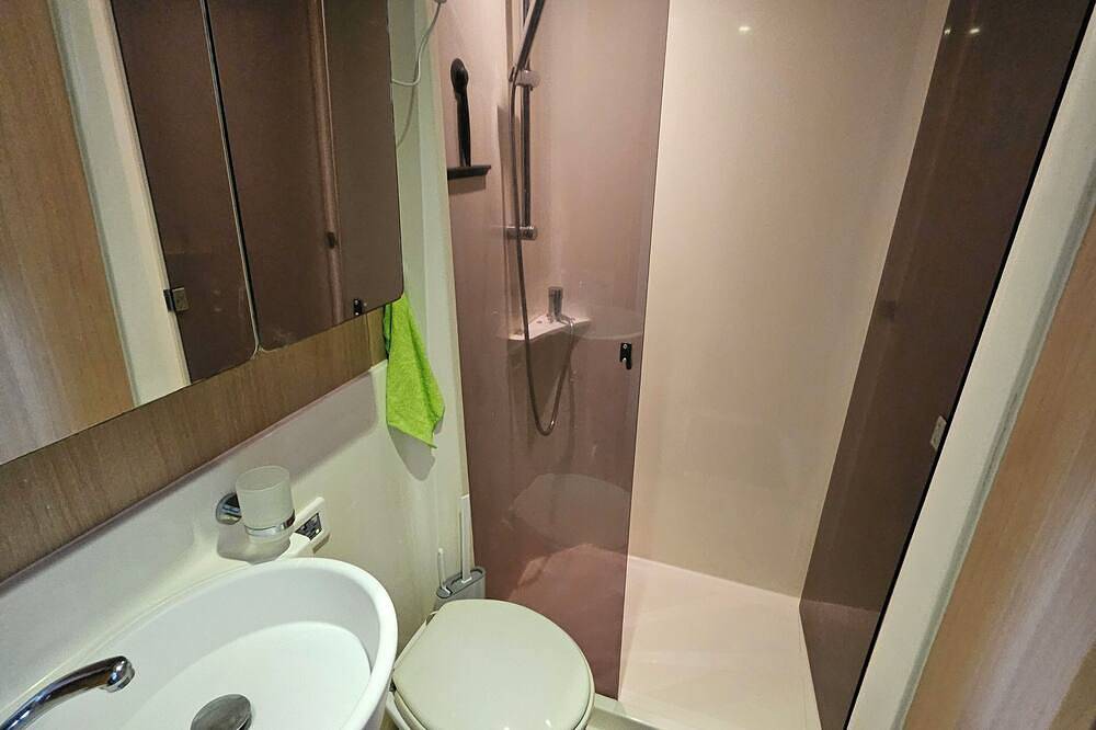 Boat Rental with skipper on the Canal du Midi from Capestang in Capestang, Canal du Midi