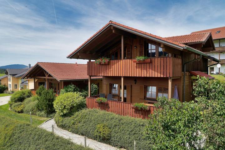 Apartamento inteiro, Ferienwohnungen Leithenwald - Ferienwohnung Arber in Zwiesel, Šumava Mountains