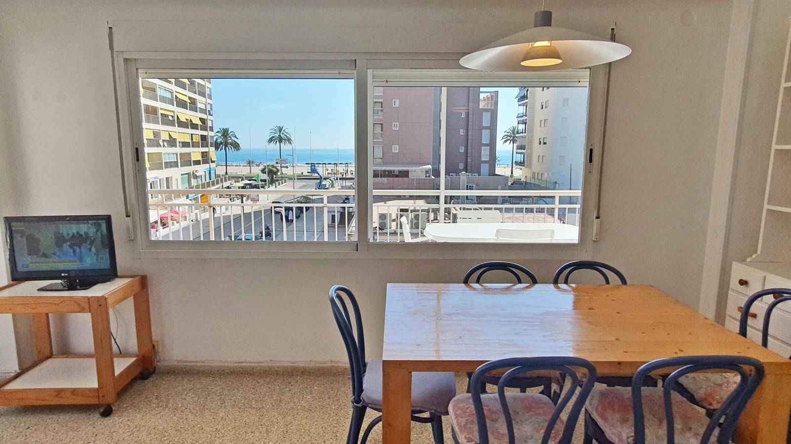 Ganze Wohnung, Ferienwohnung für 6 Personen mit Garten in Playa de Gandía, Costa de Valencia