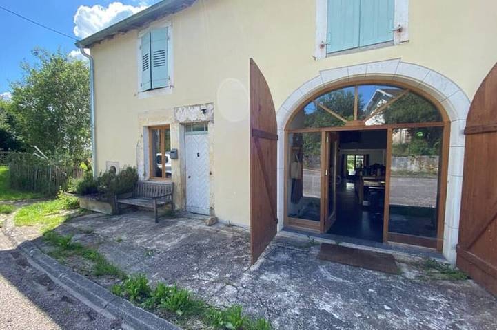 Villa pour 10 personnes, avec jacuzzi en Franche-Comté