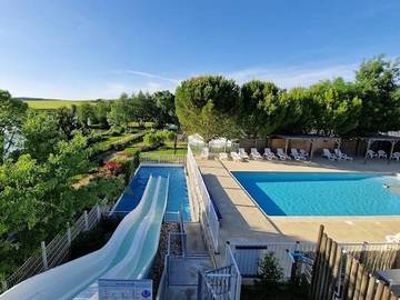 Chalet pour 7 personnes, avec vue sur le lac en Indre-et-Loire