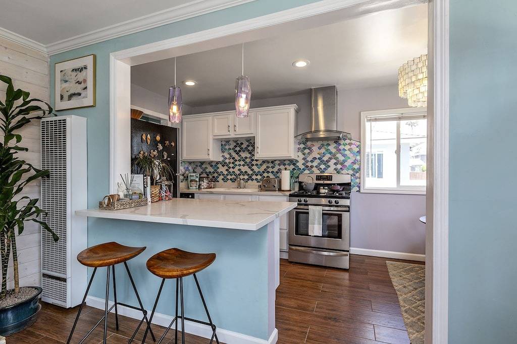 Neuer, charmanter Strandbungalow im Herzen von Seaside Ventura in Ventura Beach, Ventura