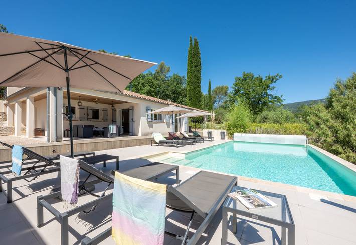 Vakantiehuis voor 8 personen, met Terras en Tuin in Seillans