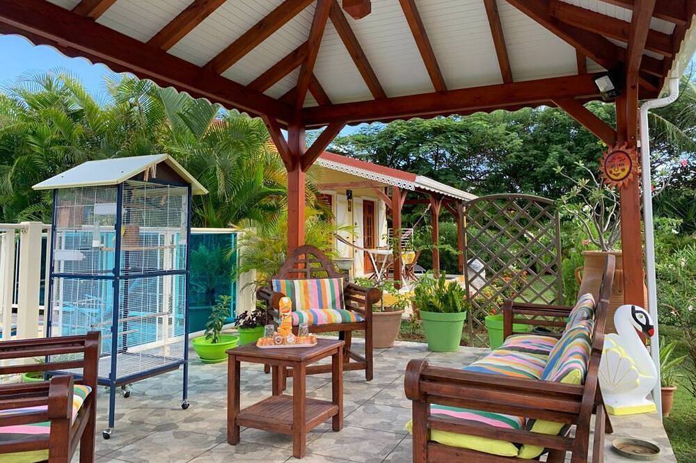 Toumblak - Bungalow with swimming pool 5 minutes from the beach in Saint-Louis (Antilles), Guadeloupe