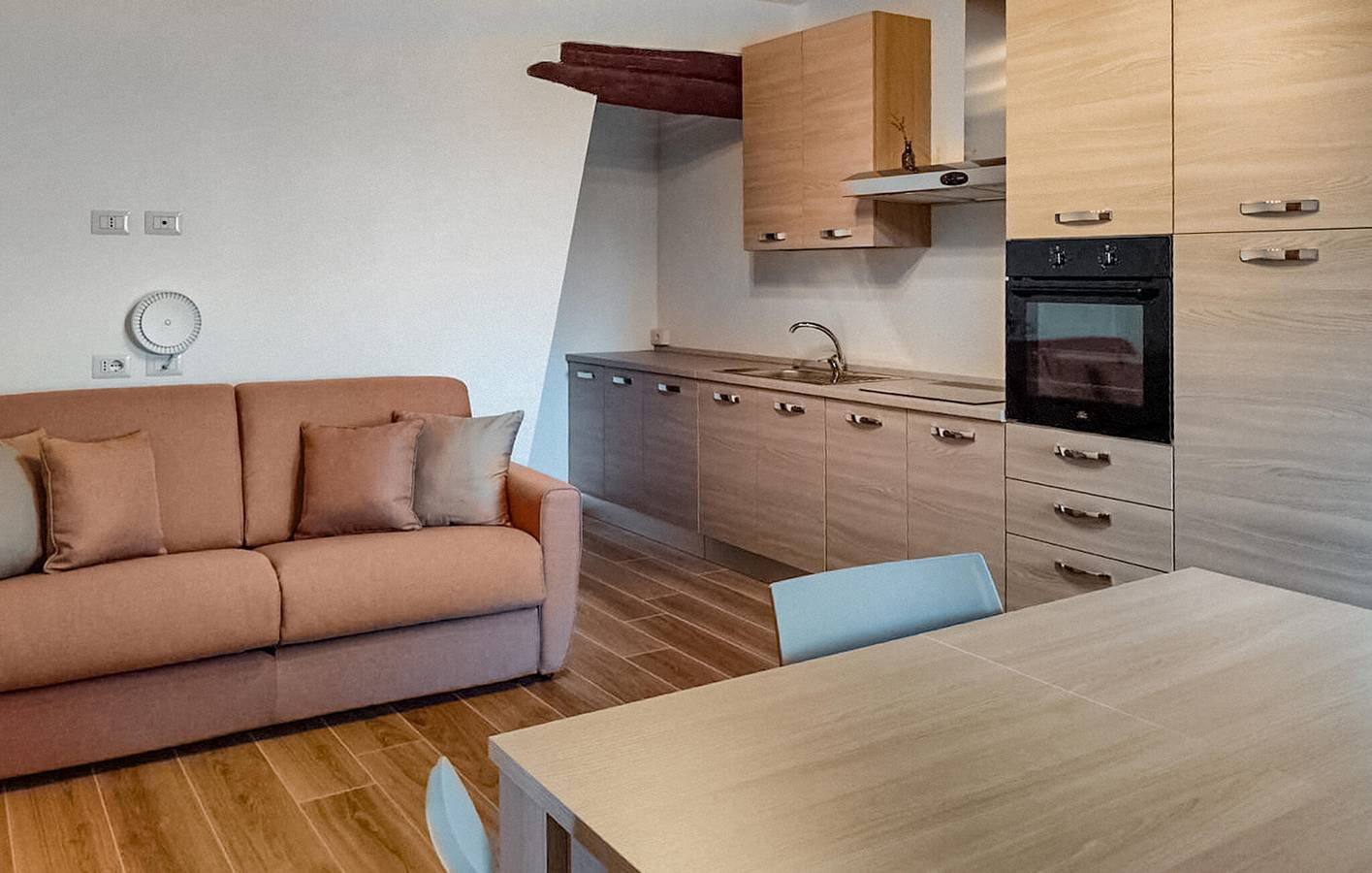 Ganze Ferienwohnung, Modernes Refugium mit WLAN, Klimaanlage, Sauna und Parkplatz – 2 km von Civita entfernt in Lubriano, Viterbo Provinz