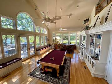 Vacation House for 25 Guests in Clearlake, Lake County (CA), Picture 1