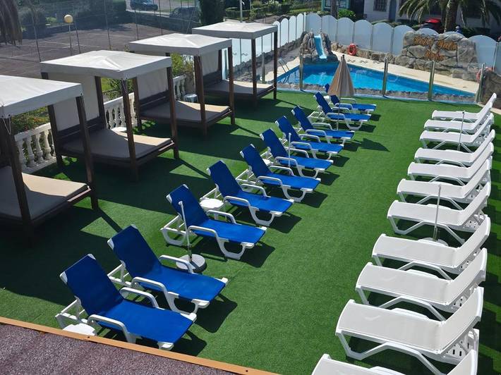 Hôtel pour 2 personnes, avec terrasse et piscine