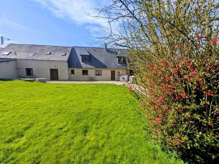 Gîte pour 7 personnes, avec jardin à Angerville-la-Martel