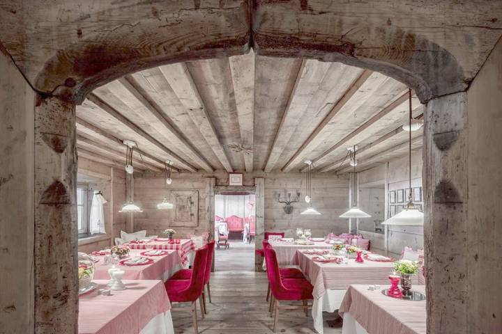 Hotel für 6 Personen, mit Garten und Sauna sowie Pool in Corvara in Badia - 3