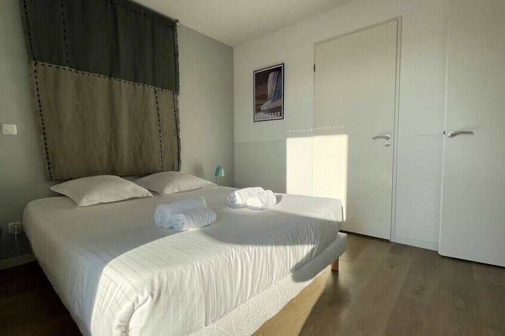 Apartamento entero, Hermoso apartamento para 4 personas con estacionamiento, cerca de Cité in Burdeos, Región de Burdeos