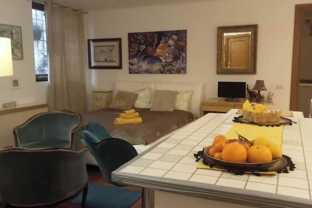 Ganze Wohnung, Loft Castelli Romani and Mare P.R.Di.Roma in Castel Gandolfo, Parco Regionale dei Castelli Romani