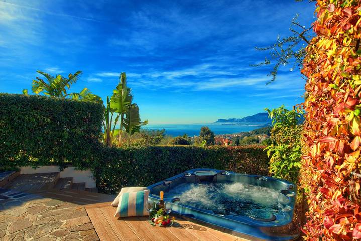 Ferienwohnung für 4 Personen, mit Balkon/Terrasse in Bordighera - 2
