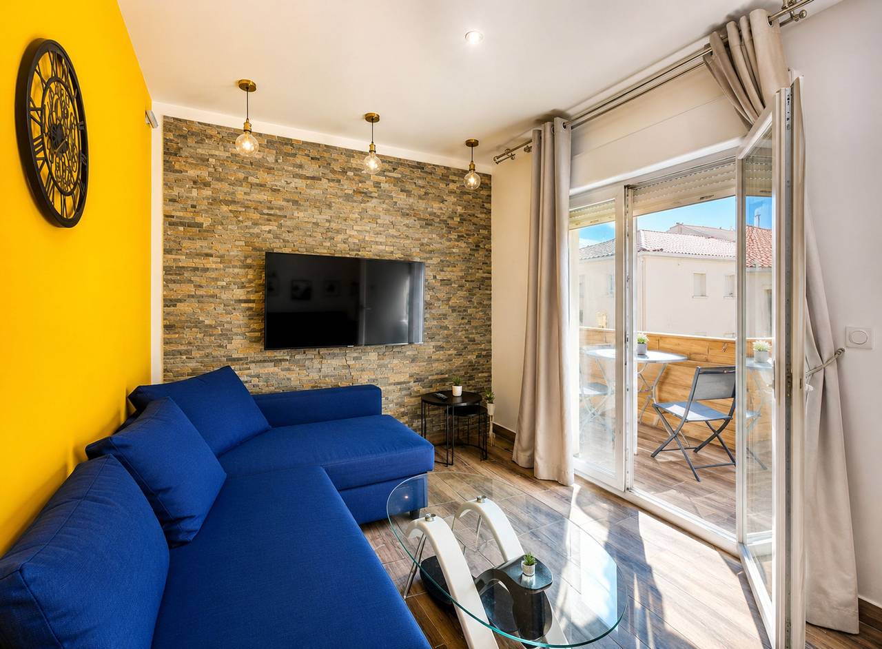 Cozy Little House Between Monaco & the Beach in Cap-d'Ail, Costa mediterránea (Francia)