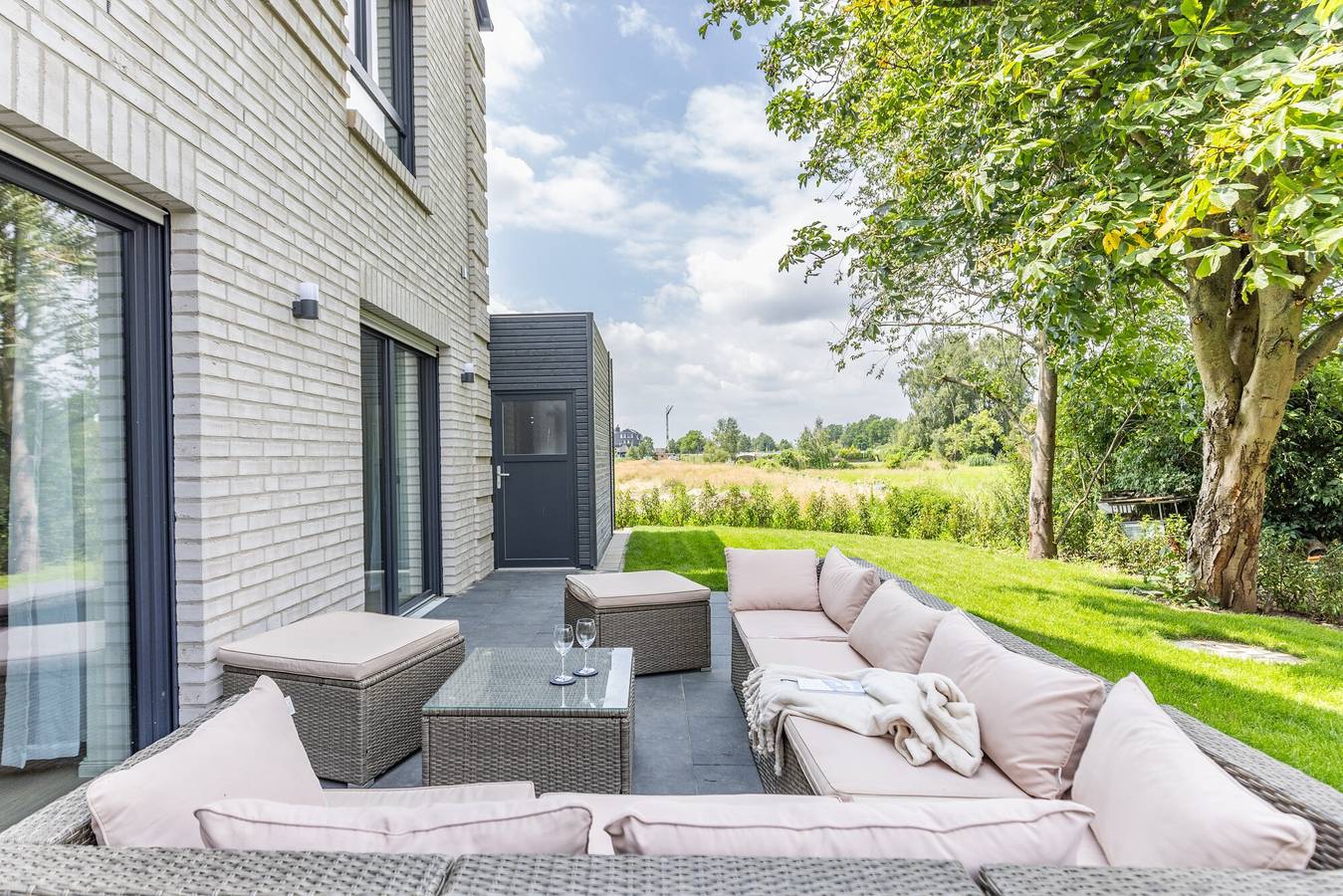 Ferienhaus 'Das Strandhaus 2' mit gemeinsamer Terrasse und Wlan in Lembruch, Landkreis Diepholz