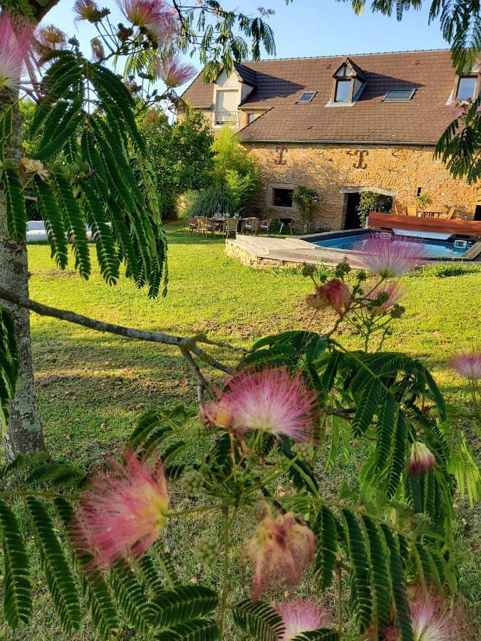 Chambre d’hôte pour 2 personnes, avec Terrasse ainsi que Jardin et Piscine
