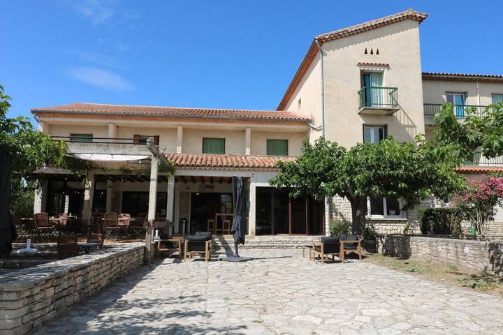 Hôtel pour 2 personnes, avec Terrasse et Piscine