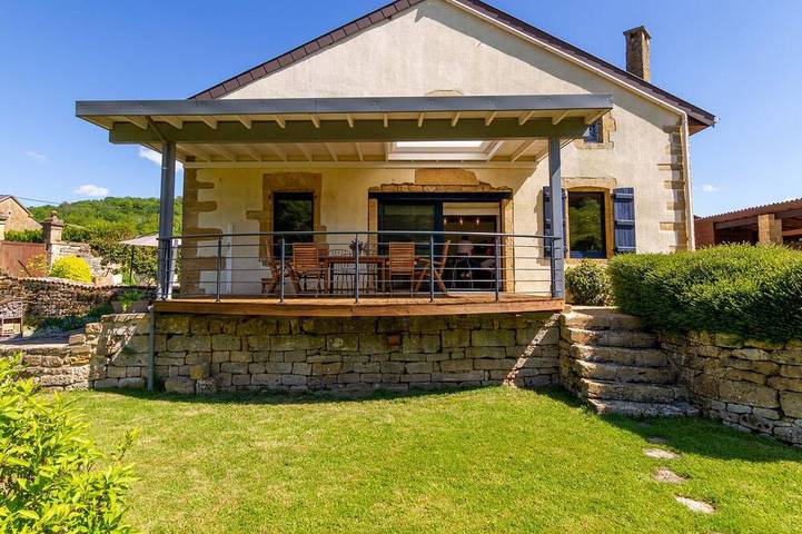 Gîte pour 9 personnes, avec Terrasse