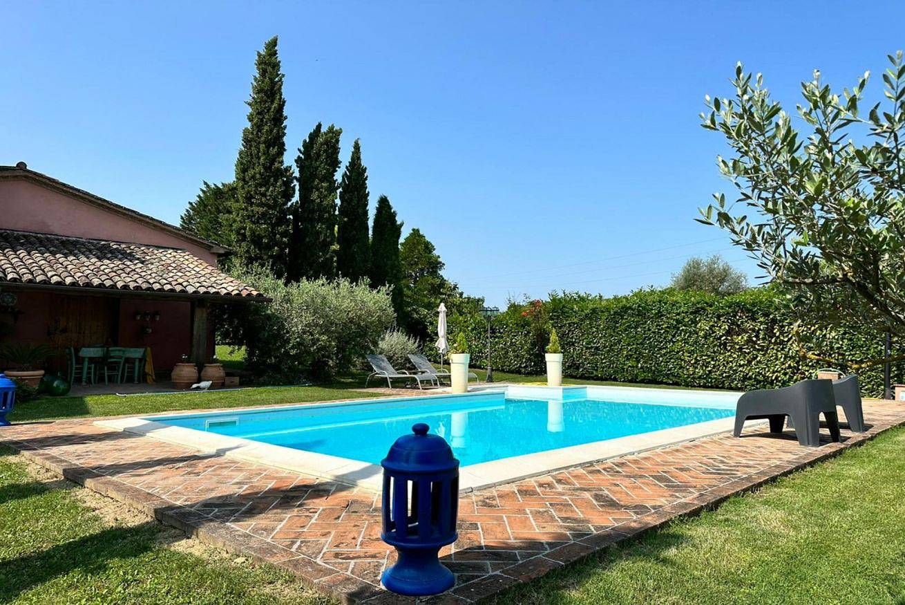 Villa Bucatino by Mmega in Citerna, Valtiberina