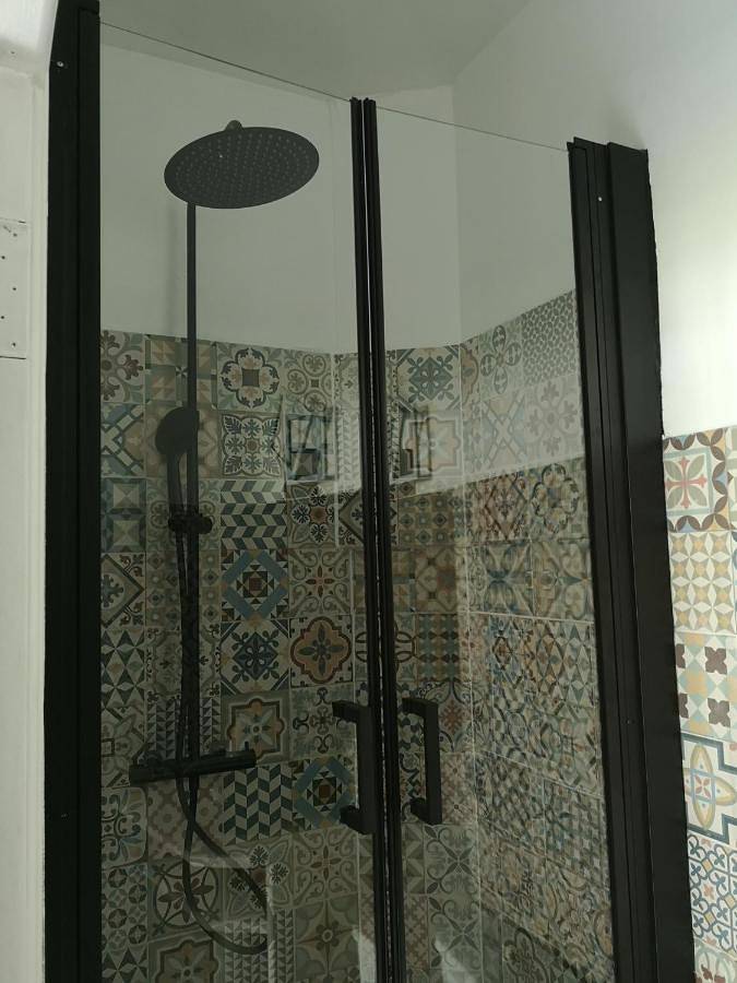 Location de vacances pour 2 personnes, avec jardin ainsi que vue et terrasse à Cassaniouze - 4