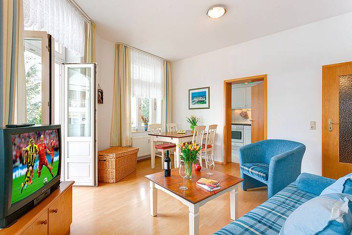 Ferienwohnung für 4 Personen, mit Balkon in Göhren - 3