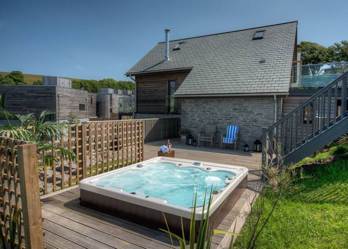 Cottage for 8 people, with balcony, with pets in Cornwall