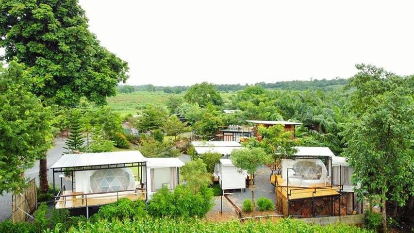 Camping für 2 Personen, mit Kinderpool und Whirlpool sowie Garten in Thailand