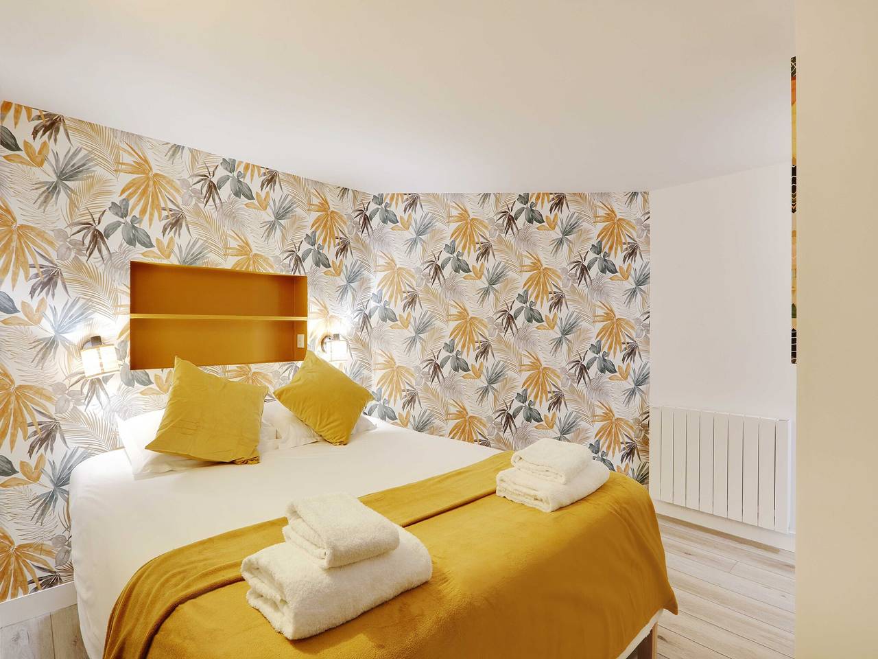 Entire apartment, Authentic Loft - 2Br/8P - Oberkampf in Paris, Ile de France