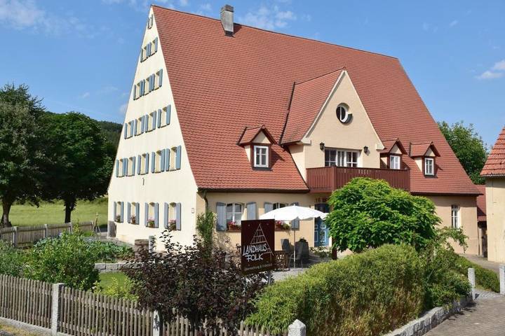 Ferienhaus für 2 Personen, mit Garten und Ausblick sowie Terrasse in Pleinfeld - 2