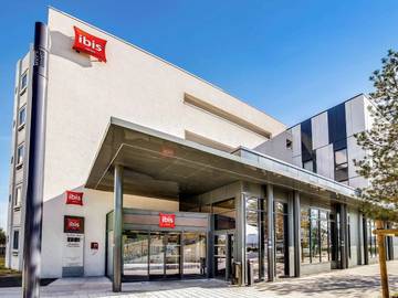 Hôtel pour 4 personnes, avec terrasse dans Aeroport Paris - Orly