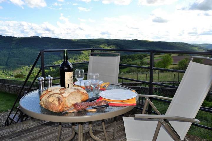 Maison de vacances pour 15 personnes, avec Terrasse et Jacuzzi ainsi que Jardin et Vue