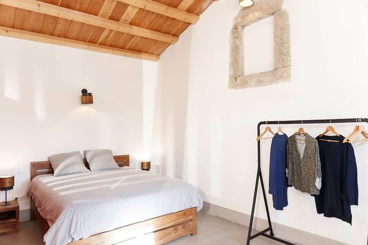 Gîte pour 3 personnes, avec piscine, animaux acceptés à Vacquières - 3