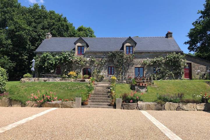 Gîte pour 6 personnes, animaux acceptés à Langoëlan
