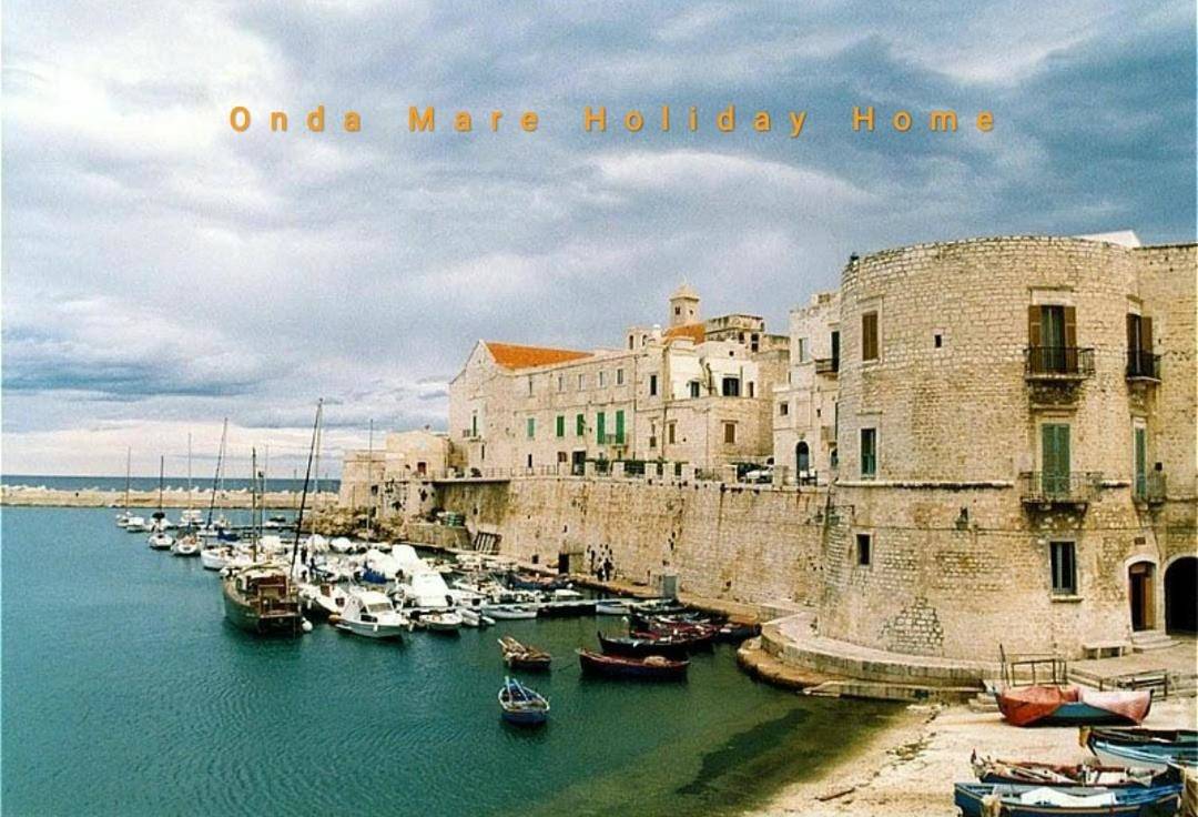 Two-Bedroom House in Giovinazzo, Provincia di Bari