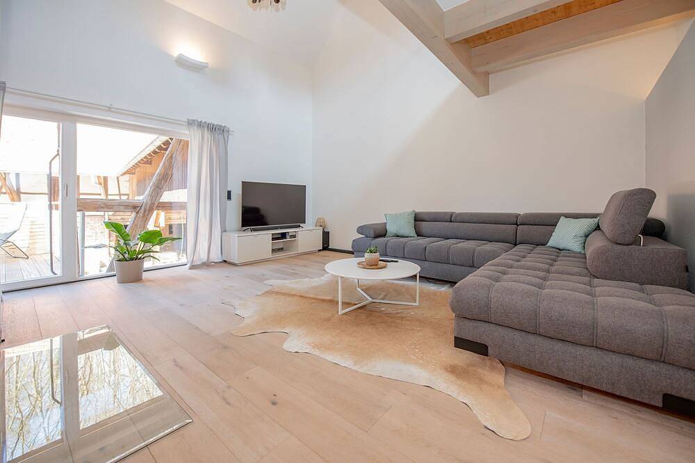 Ganze Wohnung, Business Appartment mit 115 m2 im Maisonette Stil, gehobener Ausstattung, Kamin in Mörlenbach, Bergstraße