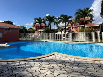 Gîte pour 5 personnes, avec jardin et piscine dans Anse à l'Ane