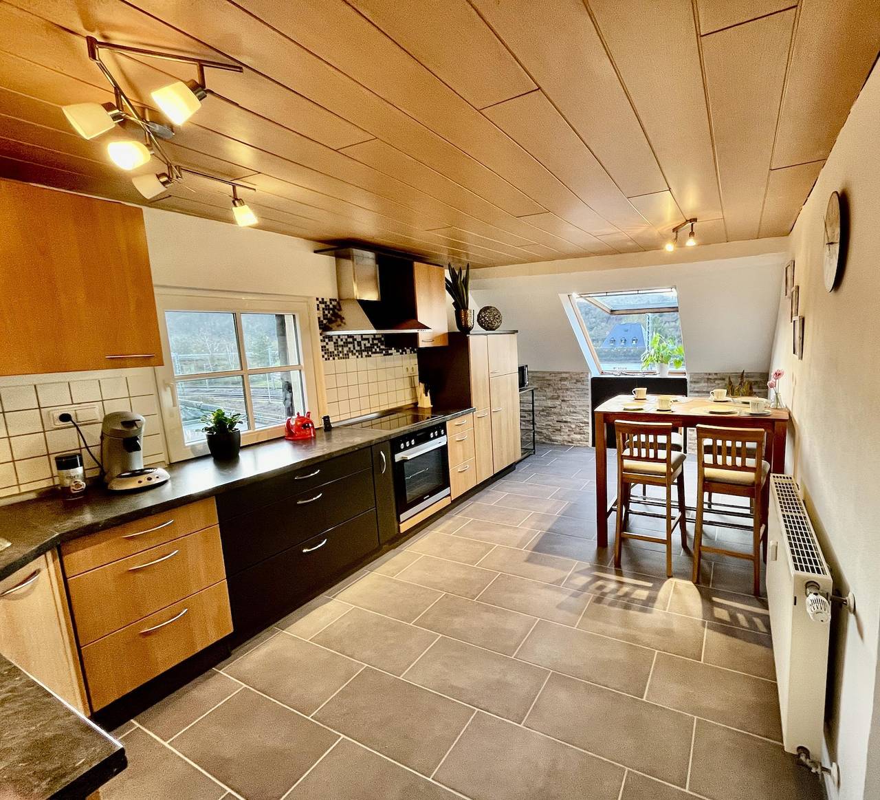 Ganze Ferienwohnung, Ferienwohnung Burgblick in Saarburg, Landkreis Trier-Saarburg