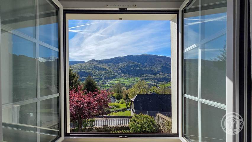 Gîte pour 5 personnes, avec jardin à Arcizans-Dessus - 4