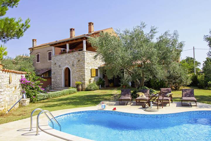 Ferienhaus mit Meerblick für 6 Personen, mit Meerblick und Pool sowie Garten und Balkon, mit Haustier in Istrien - 2
